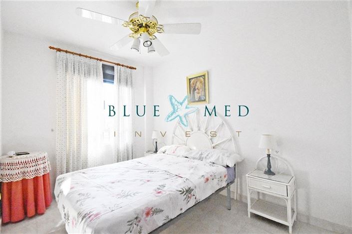 Image No.14-3 Bed Flat for sale