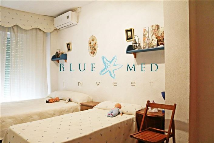 Image No.16-3 Bed Flat for sale