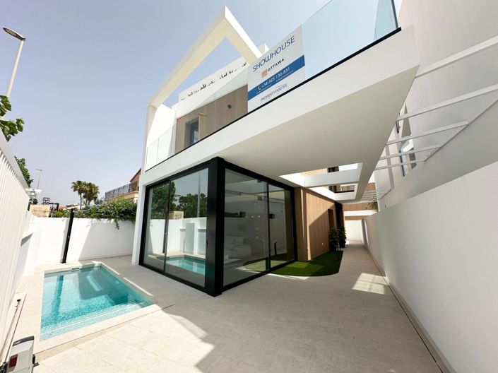 Image No.27-3 Bed Villa for sale