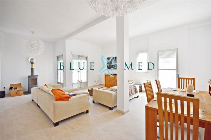 Image No.11-5 Bed Villa for sale