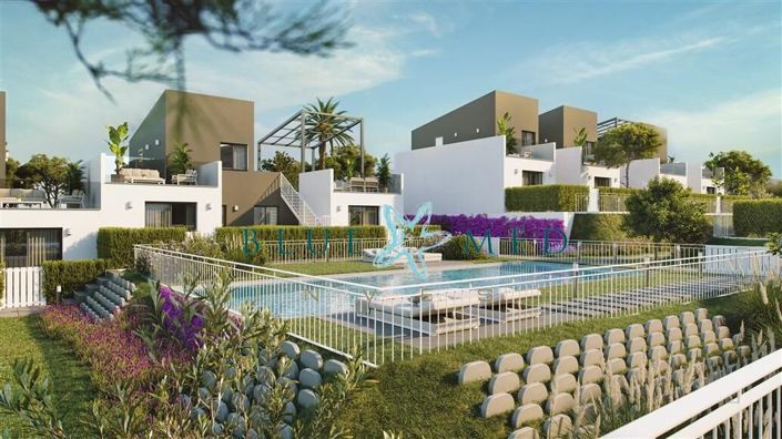 Image No.18-3 Bed Villa for sale