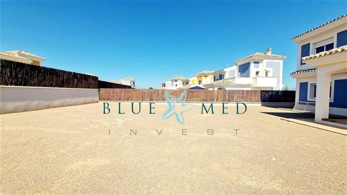 Image No.32-3 Bed Villa for sale