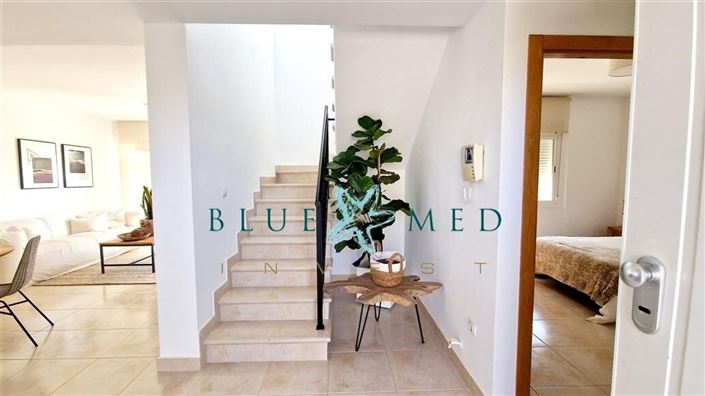 Image No.32-4 Bed Villa for sale