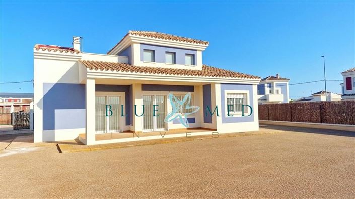 Image No.41-3 Bed Villa for sale