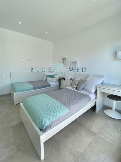 Image No.13-3 Bed Villa for sale