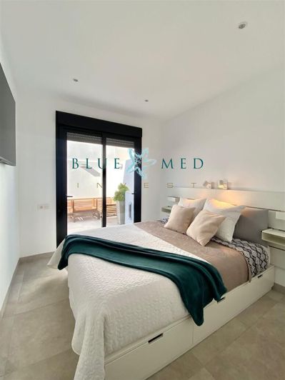 Image No.15-3 Bed Villa for sale