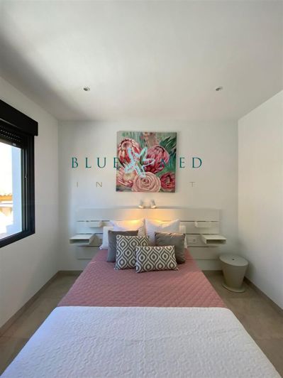 Image No.19-3 Bed Villa for sale