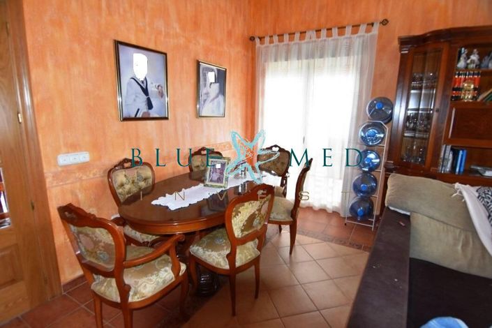 Image No.14-4 Bed Country House for sale