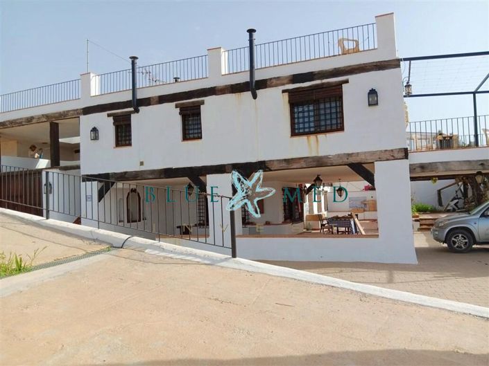 Image No.6-7 Bed Villa for sale