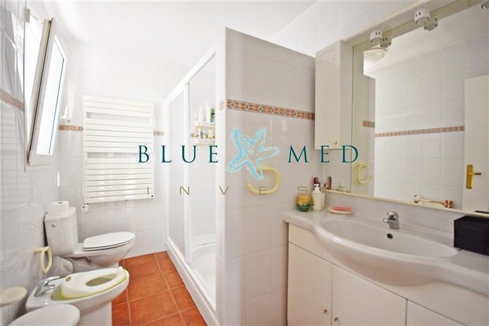 Image No.31-8 Bed Villa for sale