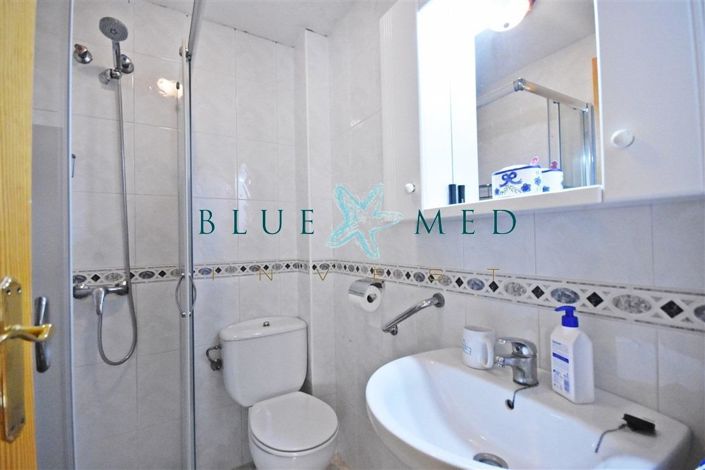 Image No.21-3 Bed Flat for sale
