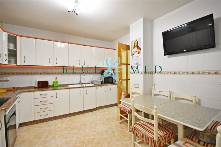 Image No.7-3 Bed Flat for sale