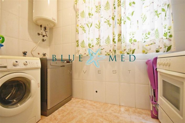 Image No.9-3 Bed Flat for sale
