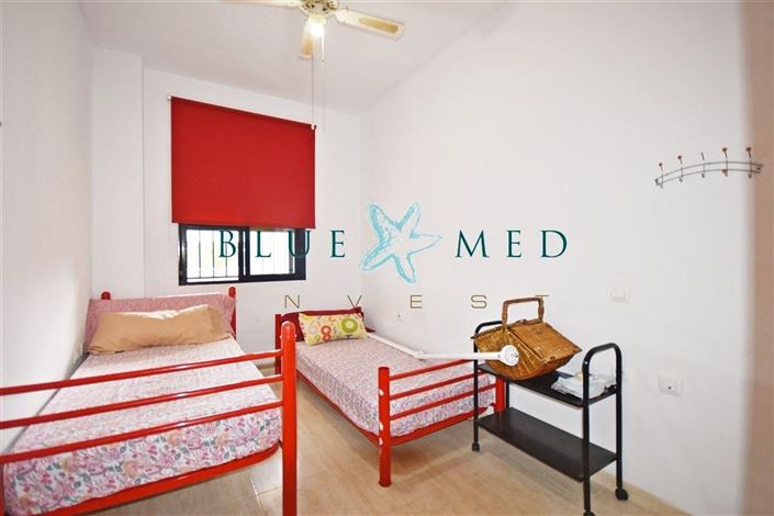 Image No.17-3 Bed Flat for sale