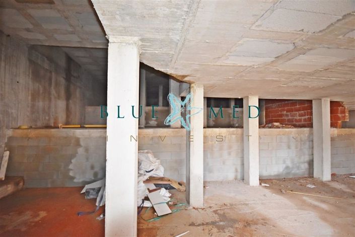 Image No.14-3 Bed Villa for sale