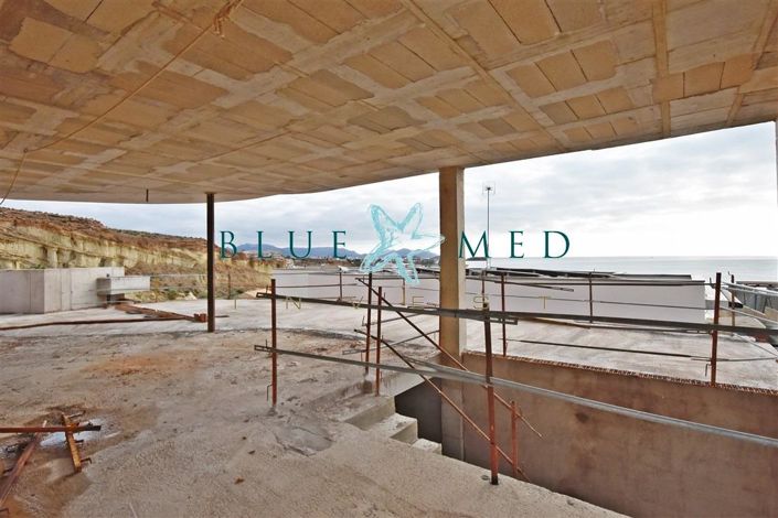 Image No.4-3 Bed Villa for sale