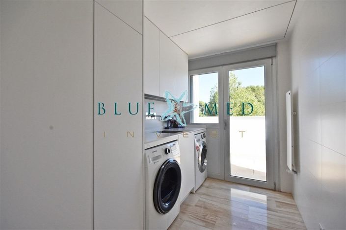 Image No.20-4 Bed Villa for sale