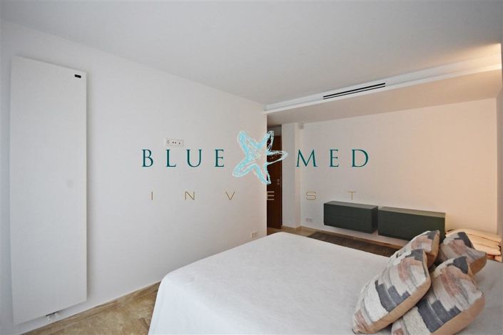 Image No.24-4 Bed Villa for sale
