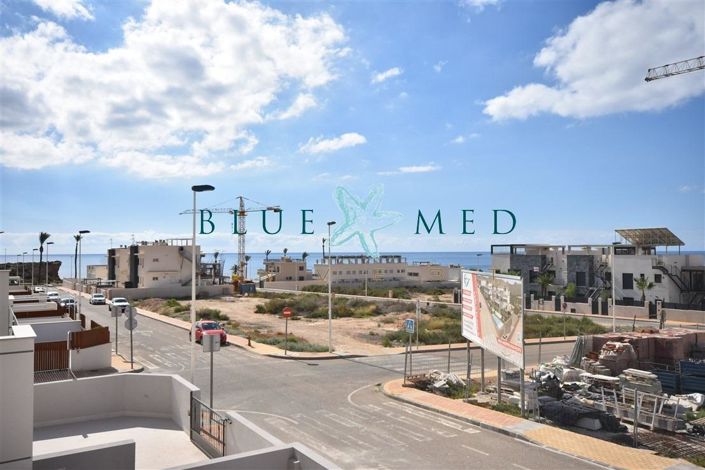 Image No.24-3 Bed Villa for sale