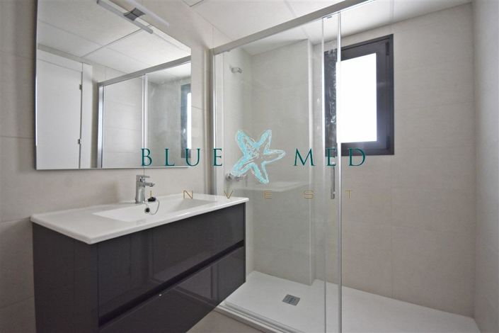 Image No.31-3 Bed Villa for sale