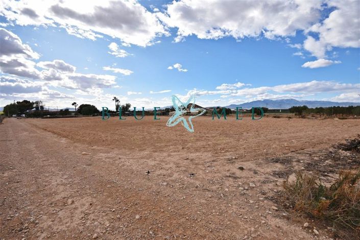 Image No.19-2 Bed Country House for sale