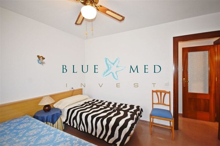 Image No.15-3 Bed Flat for sale