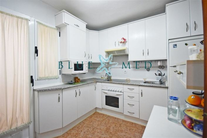 Image No.5-3 Bed Flat for sale