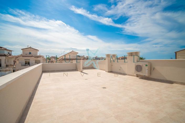 Image No.18-3 Bed Villa for sale