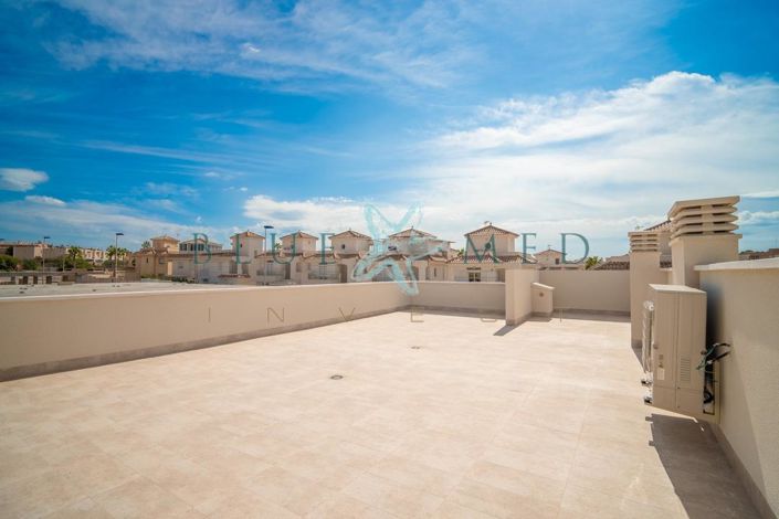 Image No.19-3 Bed Villa for sale