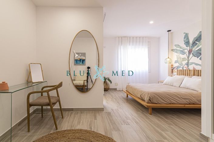 Image No.4-2 Bed Duplex for sale