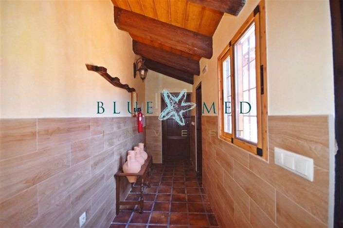 Image No.17-5 Bed Villa for sale