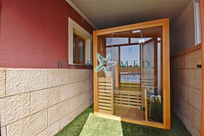 Image No.7-5 Bed Villa for sale