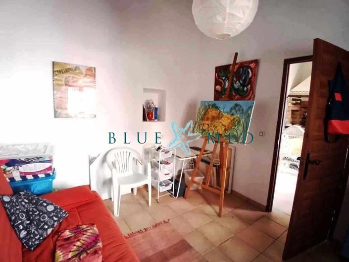 Image No.13-6 Bed Country House for sale