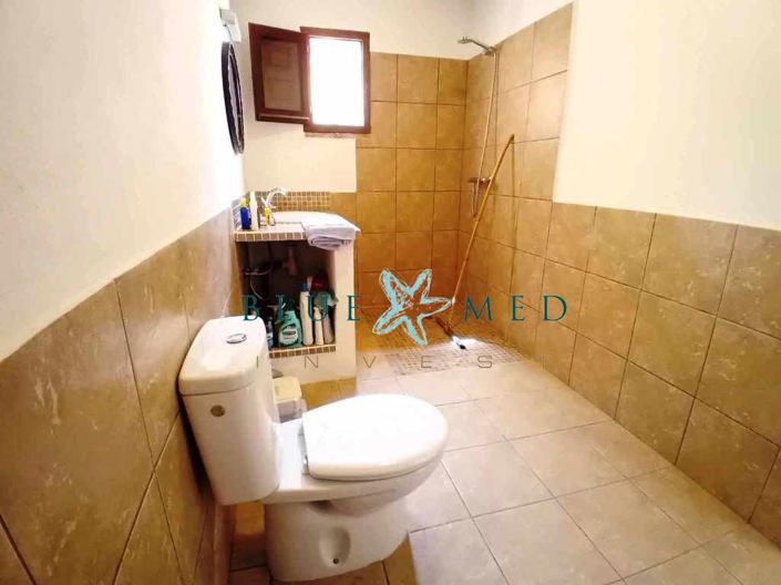 Image No.36-6 Bed Country House for sale