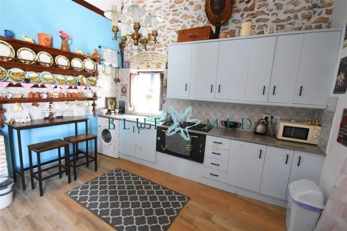 Image No.10-2 Bed Villa for sale