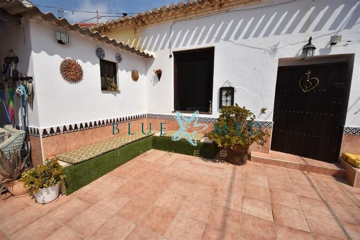 Image No.32-2 Bed Villa for sale