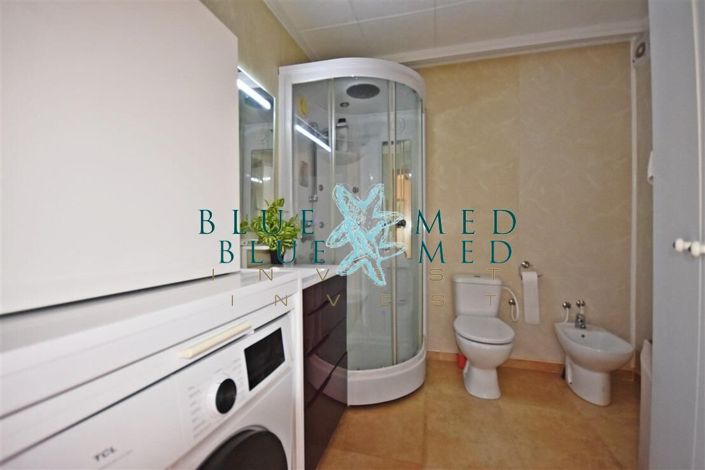 Image No.11-3 Bed Flat for sale