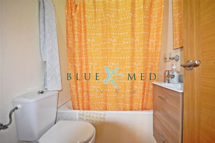 Image No.19-3 Bed Flat for sale