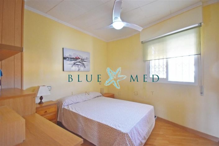 Image No.20-3 Bed Flat for sale