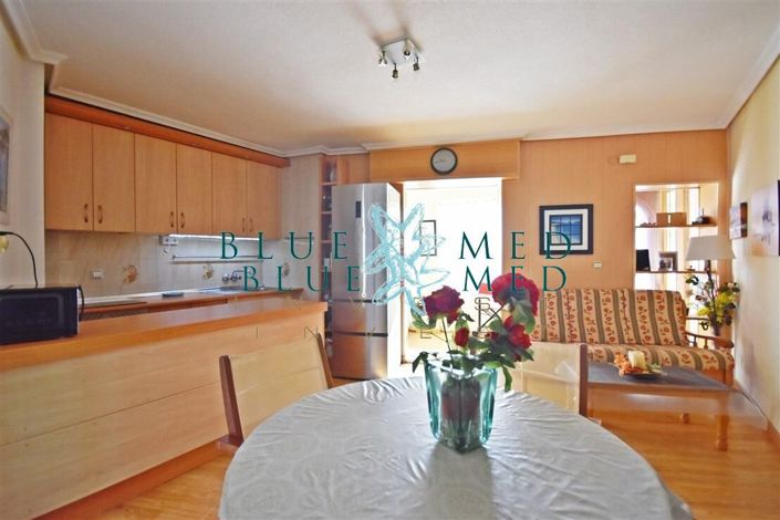 Image No.24-3 Bed Flat for sale