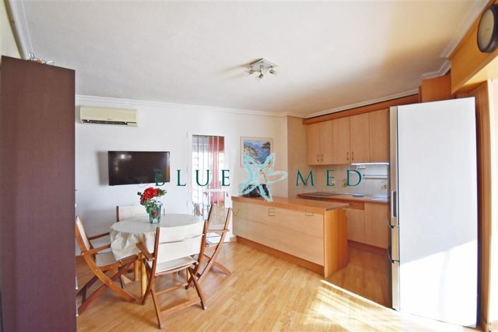 Image No.25-3 Bed Flat for sale