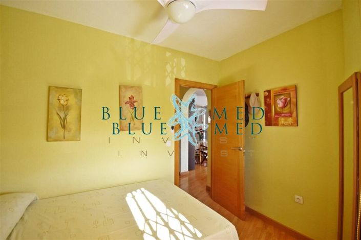 Image No.34-3 Bed Flat for sale