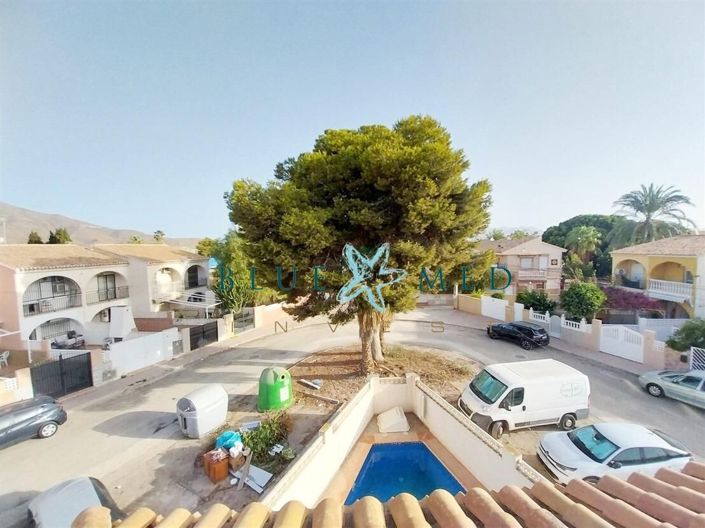 Image No.4-3 Bed Flat for sale