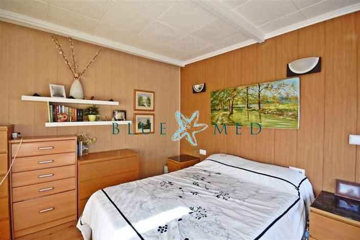Image No.5-3 Bed Flat for sale