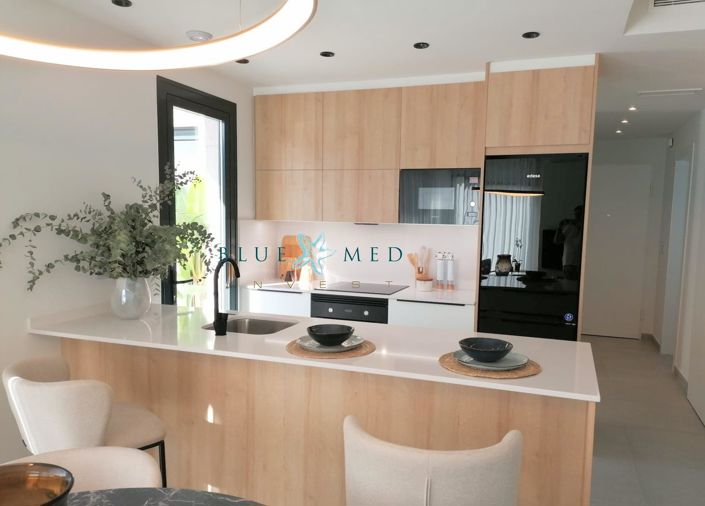 Image No.9-3 Bed Villa for sale