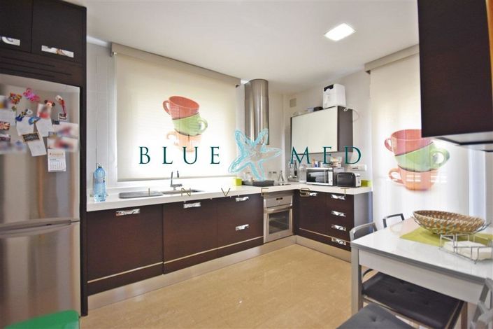 Image No.11-4 Bed Villa for sale