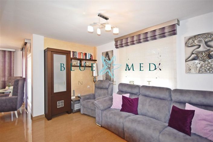 Image No.9-4 Bed Villa for sale