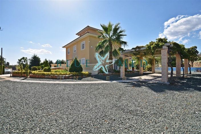 Image No.5-Villa de 4 chambres à vendre à Totana