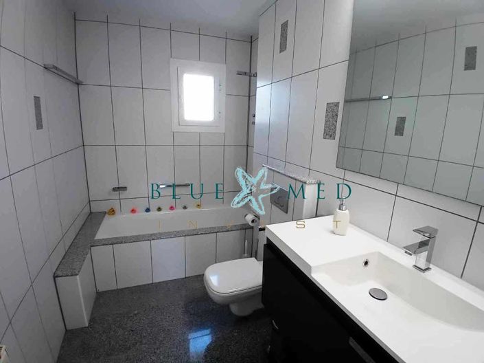 Image No.14-3 Bed Villa for sale