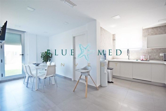 Image No.32-6 Bed Villa for sale